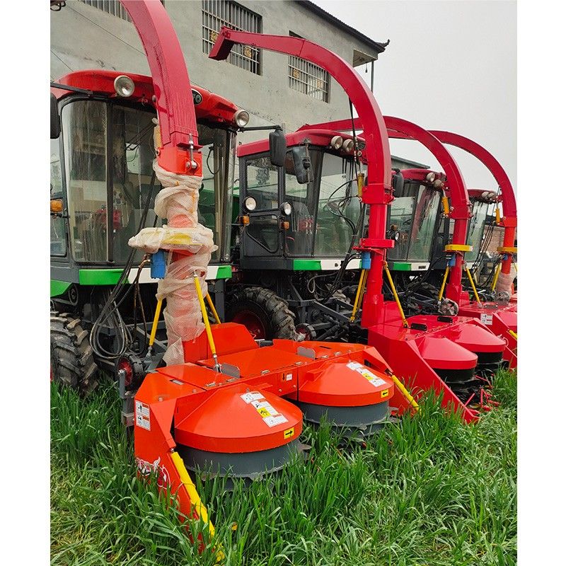 拖拉機(jī)青儲(chǔ)機(jī) 